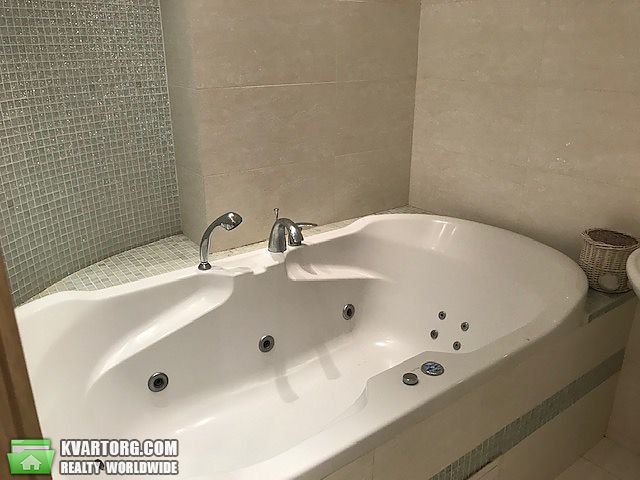 Sell 2-room apartment. Киев, Срибнокильская — photo 2