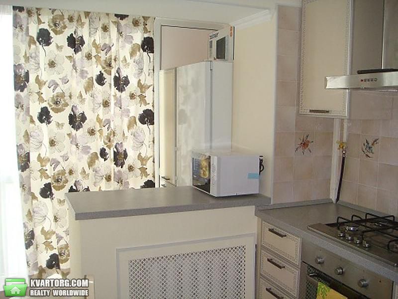 Rent out 1-room apartment. Киев,  Черновола — photo 4