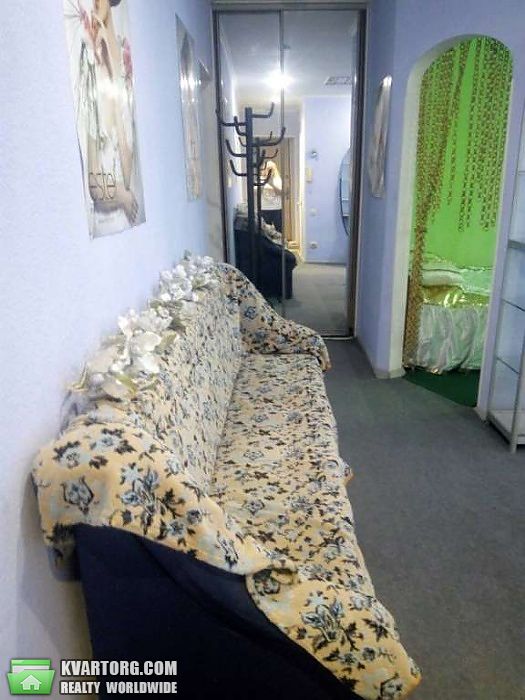 Sell 2-room apartment. Киев, Кириловская — photo 4