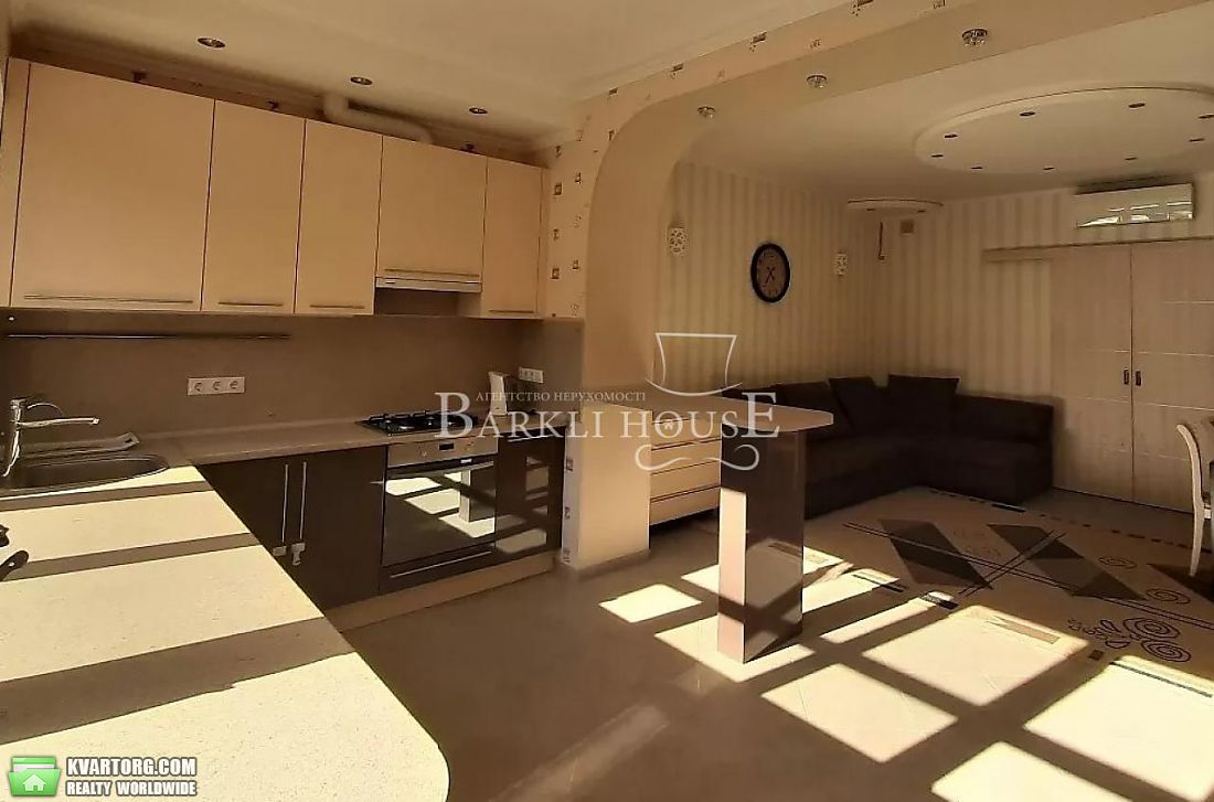 Rent out Townhouse. Киевская обл., Плюты — photo 2