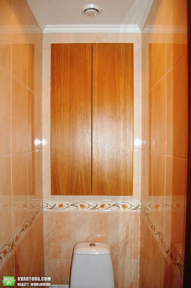 Rent out 2-room apartment. Киев,  Мельникова — photo 5