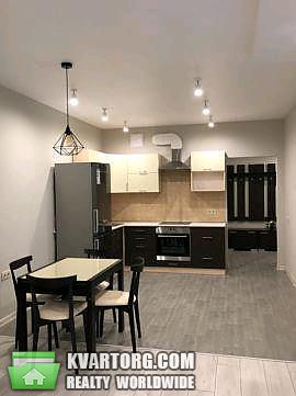 Rent out 2-room apartment. Киев,  Предславинская — photo 1