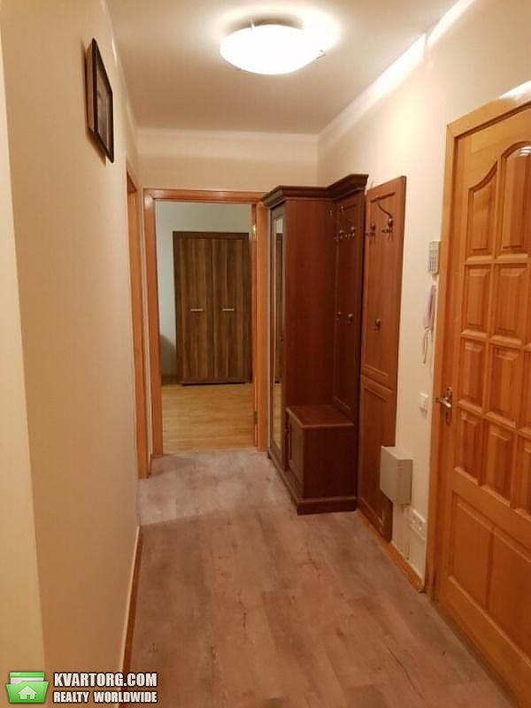 Rent out 2-room apartment. Киев,  Глебова — photo 4