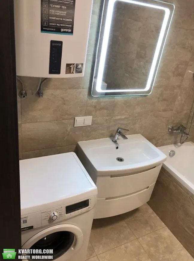 Rent out 1-room apartment. Киев,  Урловская — photo 3