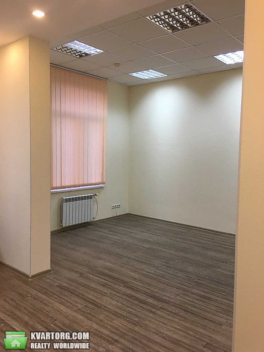 Rent out office. Киев, Черновола — photo 1