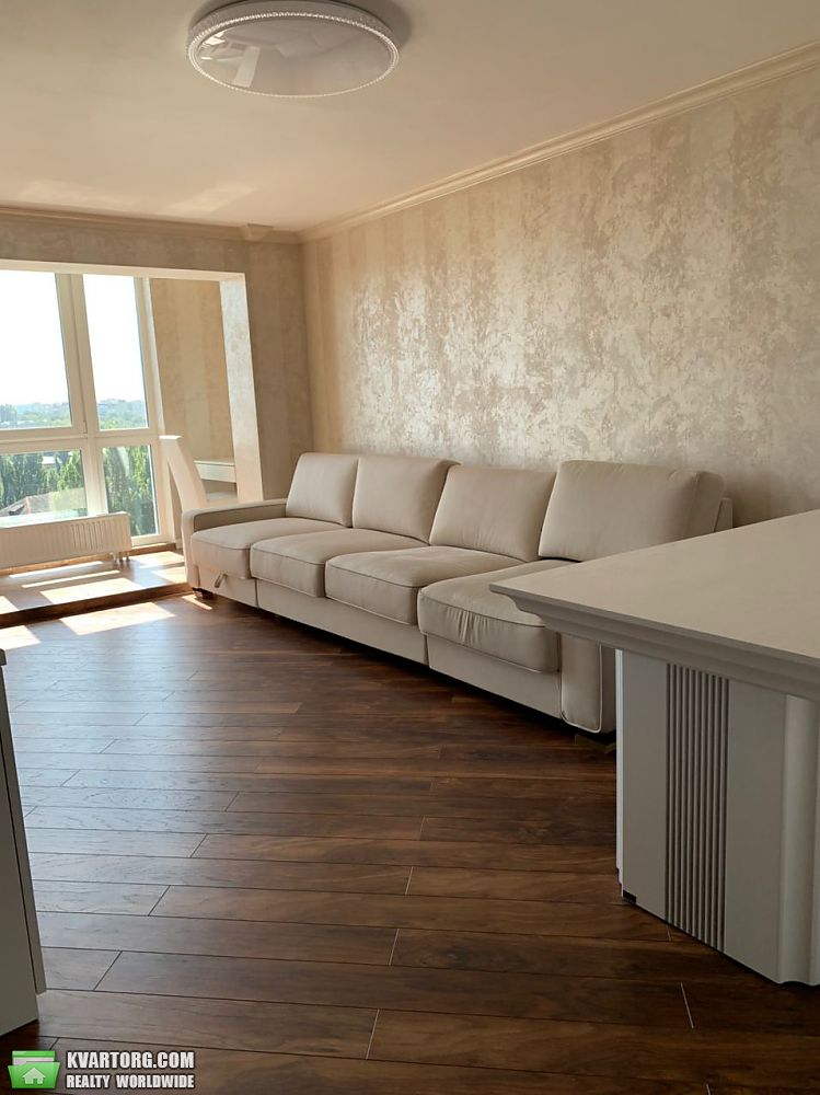 Rent out 1-room apartment. Киев,  Ереванская — photo 4