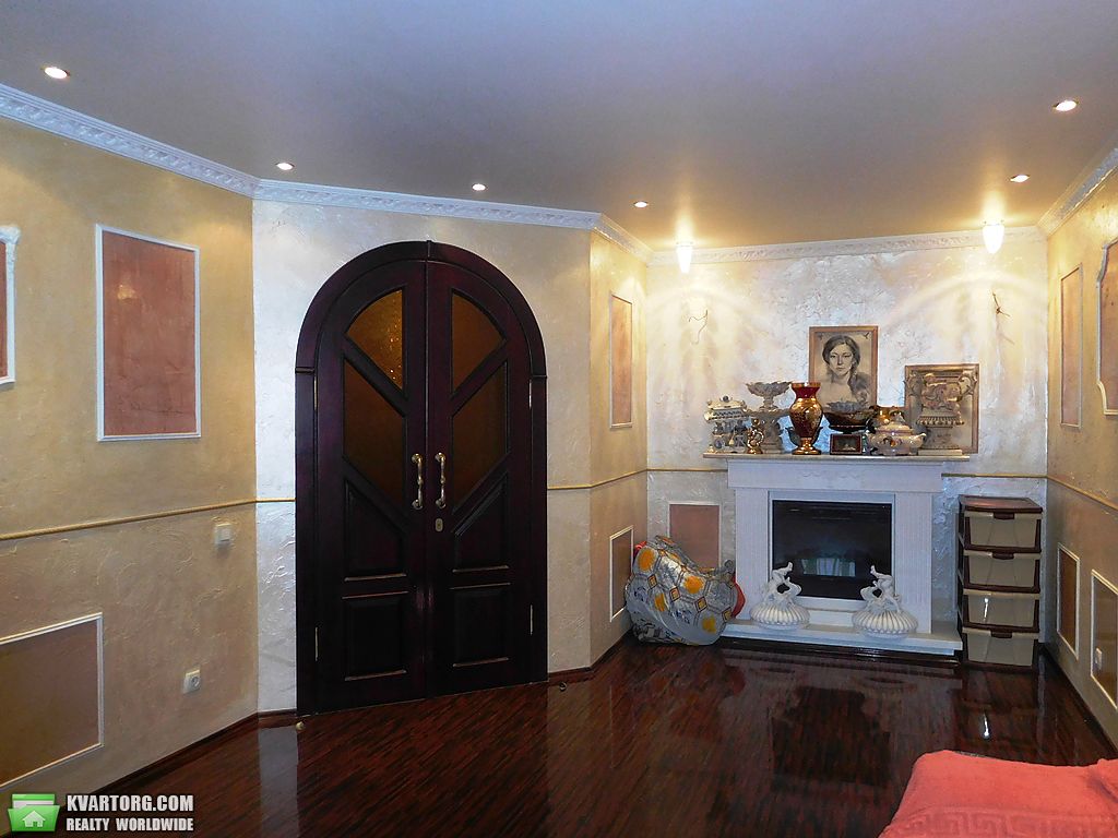 Sell 3-room apartment. Киев,  Тепличная — photo 4