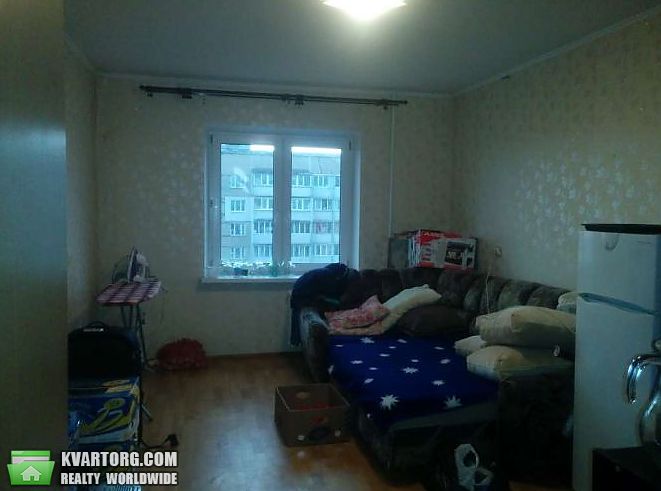 Sell 3-room apartment. Киев,  Радужная — photo 2