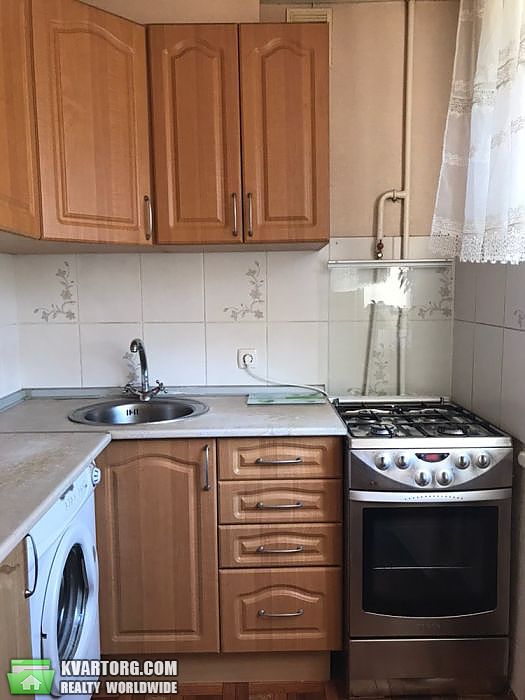 Sell 1-room apartment. Киев,  Березняковская — photo 1