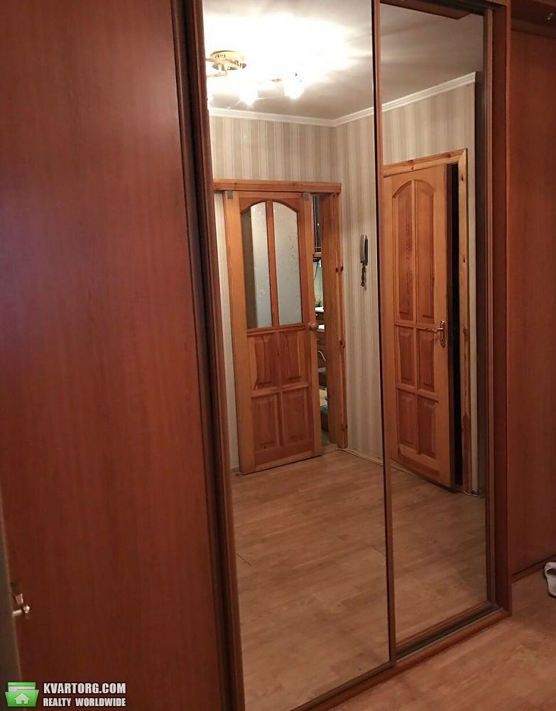 Sell 4-room apartment. Киев,  Драгоманова — photo 4