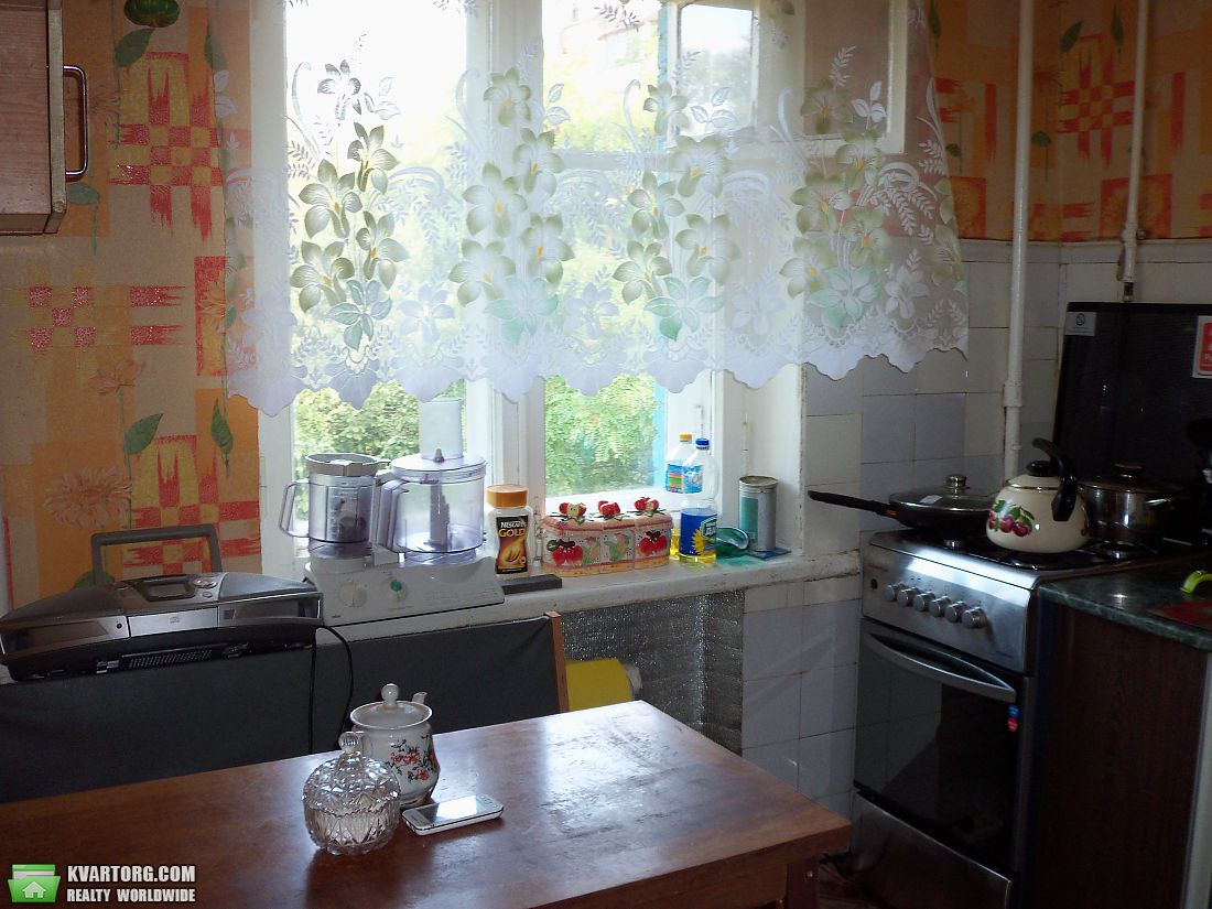 Sell 3-room apartment. Киев,  Щорса — photo 3