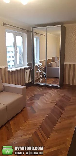 Rent out 3-room apartment. Киев, Пр-т Победы — photo 3