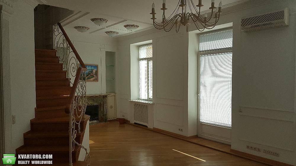 Rent out 3-room apartment. Киев,  Рейтарская — photo 1