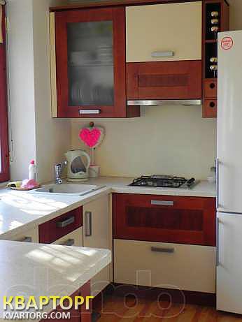 Rent out house. Киев,  Садовая Осокорки — photo 1