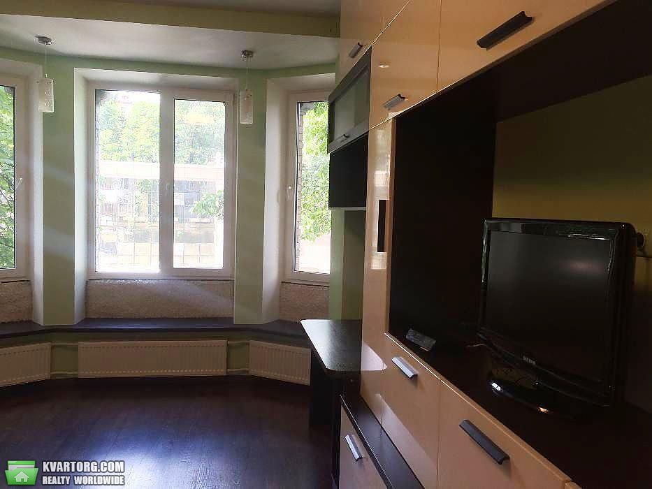 Rent out 2-room apartment. Киев,  Мечникова — photo 3