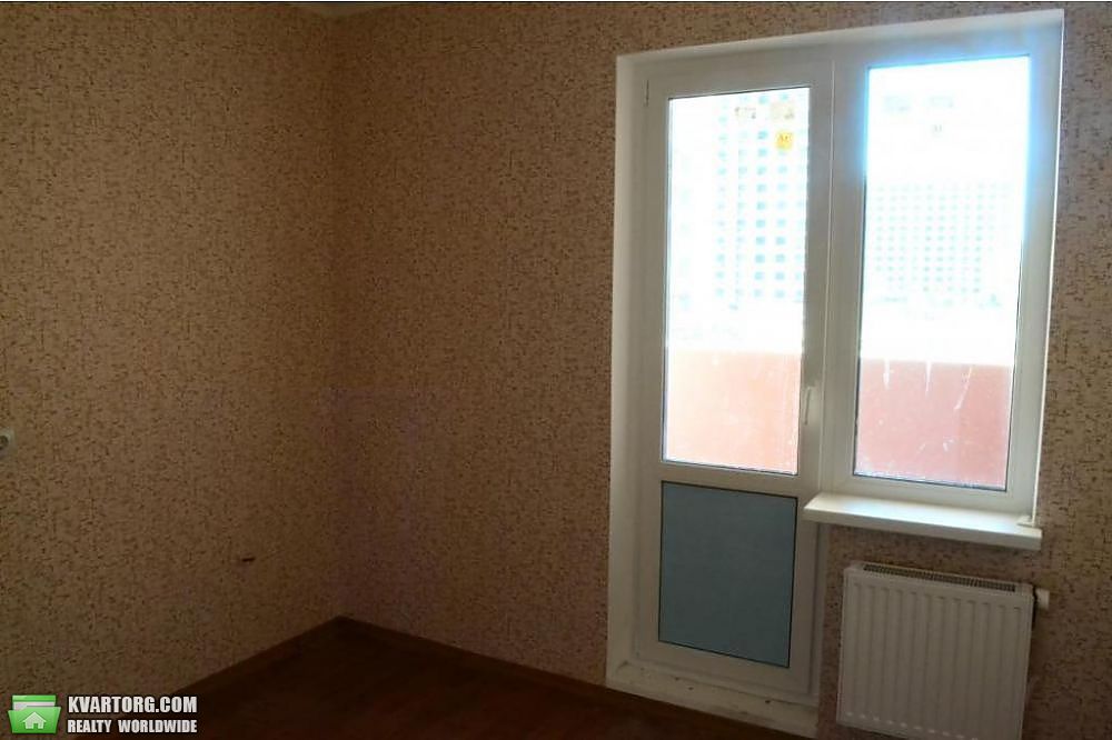 Sell 2-room apartment. Киев, Межевая ул. — photo 3