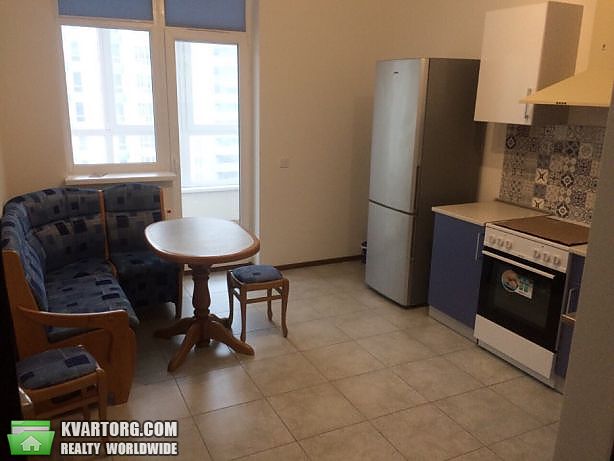Rent out 2-room apartment. Киев, Проспект Победы — photo 5