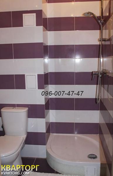 Rent out 2-room apartment. Киев,  Голосеевская — photo 7