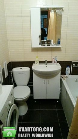 Rent out 2-room apartment. Киев,  Науки пр — photo 9
