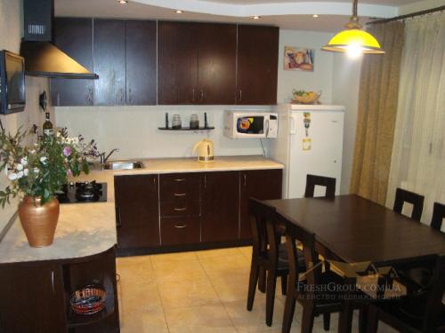 Rent out house. Киевская обл., Деснянская — photo 9