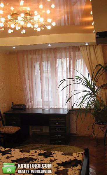 Rent out 2-room apartment. Киев, Красноармейская — photo 3