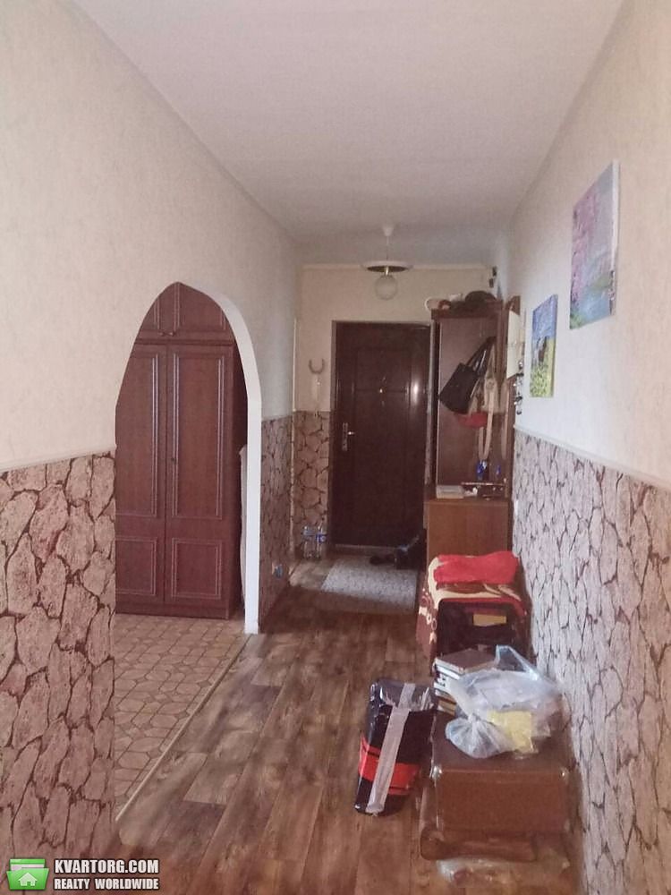 Sell 3-room apartment. Днепропетровск, Тополь-2 — photo 2