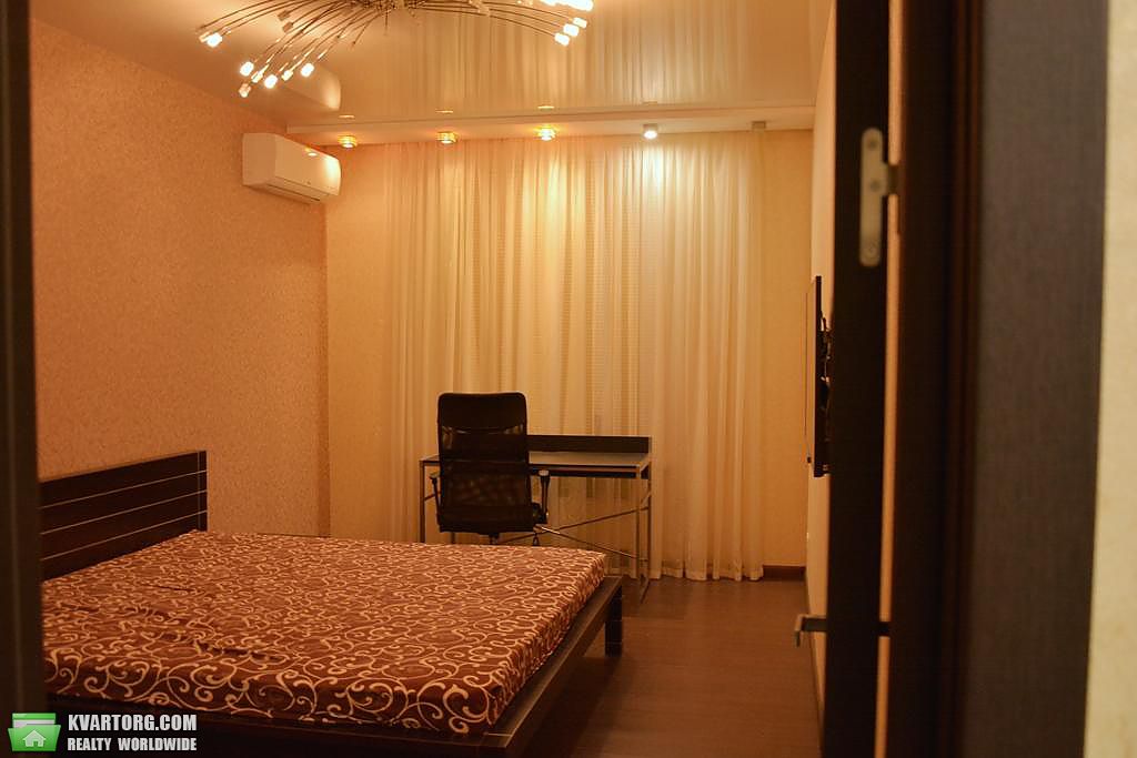 Rent out 1-room apartment. Киев,  Петрицкого — photo 4