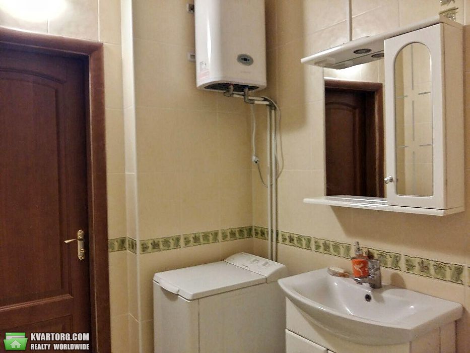 Rent out 3-room apartment. Киев,  Курбаса — photo 5