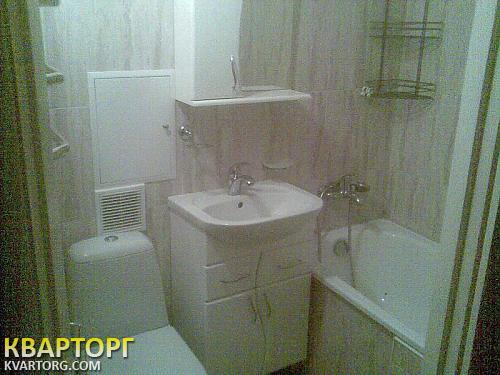 Rent out 1-room apartment. Киев,  Фучика — photo 4