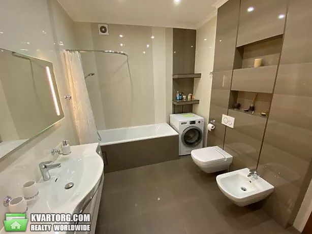 Rent out 3-room apartment. Киев,  Леси Украинки бул — photo 10
