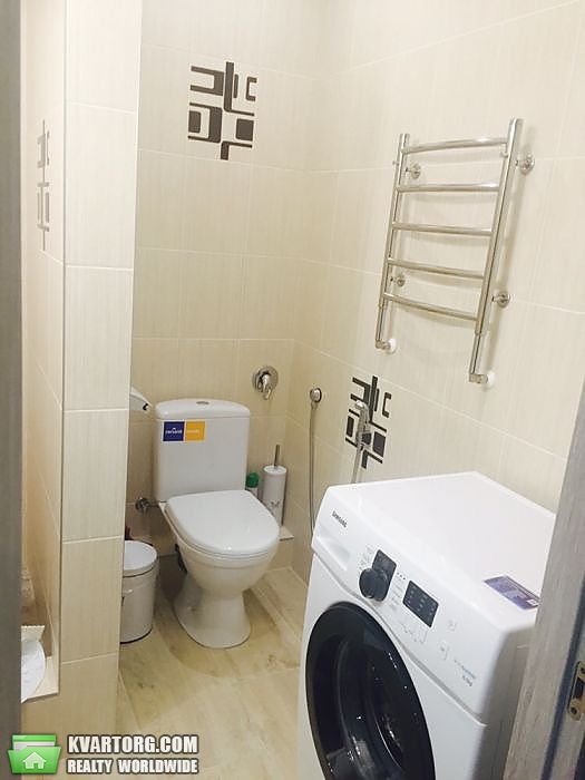 Rent out 2-room apartment. Днепропетровск, Лазаряна — photo 9