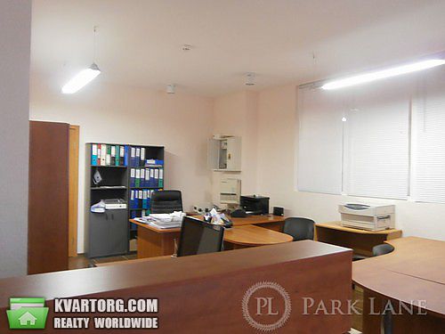 Sell 3-room apartment. Киев,  Барбюса — photo 2
