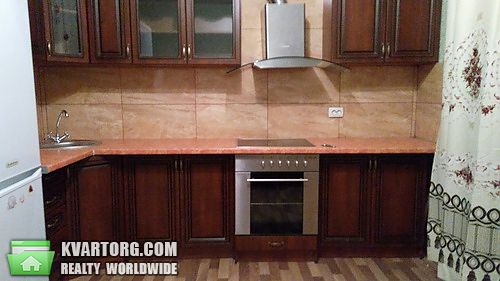 Rent out 2-room apartment. Киев,  Чавдар — photo 2