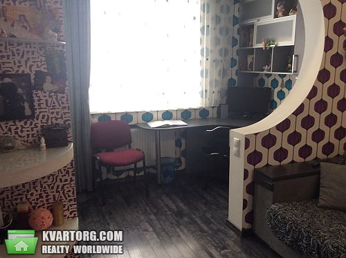 Sell 3-room apartment. Днепропетровск, Тополиная — photo 1