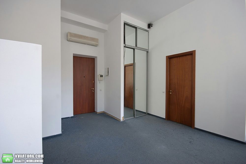 Rent out office. Киев, ул.Коновальца — photo 2