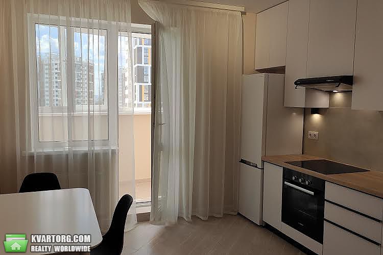 Rent out 1-room apartment. Киев,  Панельная — photo 9