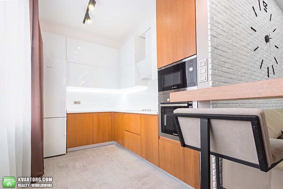 Rent out 2-room apartment. Киев,  Димитрова — photo 5
