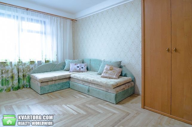 Rent out 3-room apartment. Киев,  Жмеринская — photo 4