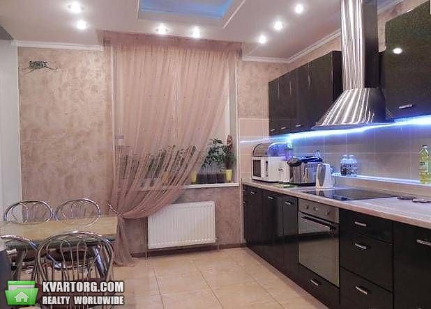 Rent out 2-room apartment. Киев,  Чавдар — photo 10