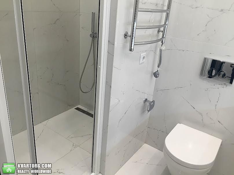 Sell 3-room apartment. Киев,  Драгомирова — photo 5