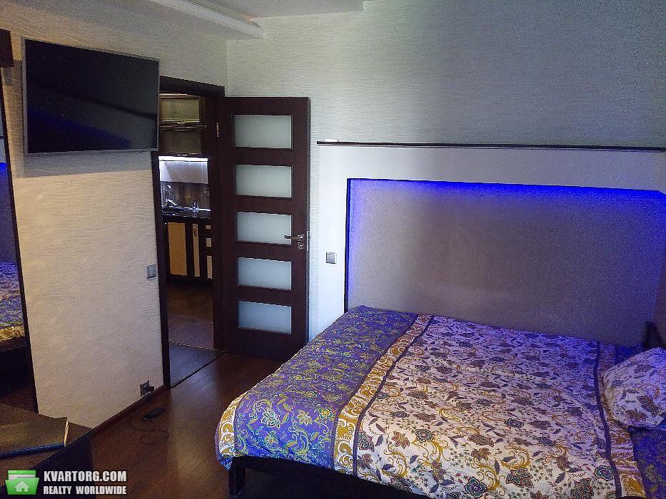 Rent out 2-room apartment. Киев,  Вильямса — photo 3
