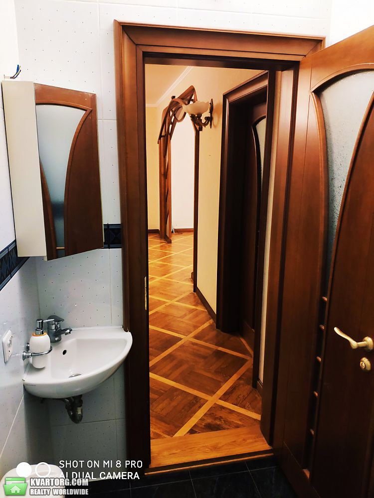 Rent out office. Киев,  Межигорская — photo 6