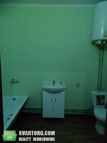 Rent out 1-room apartment. Киев,  Драгоманова — photo 2