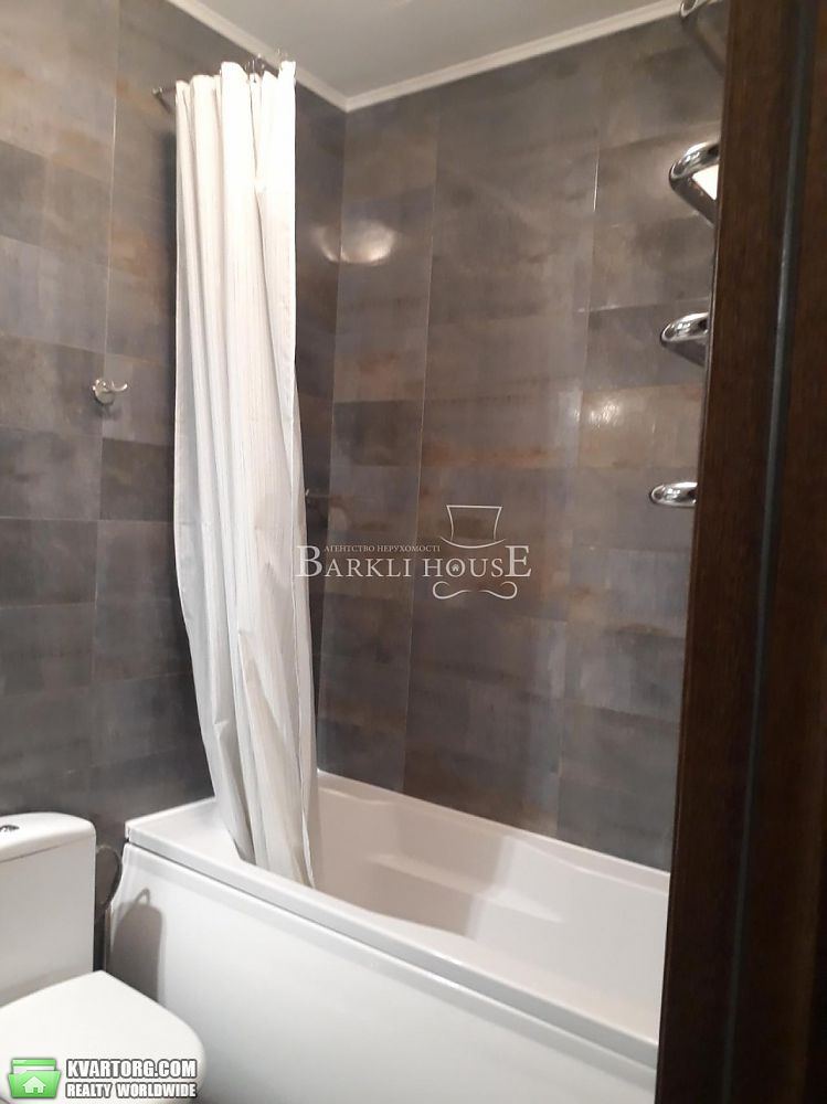 Rent out 2-room apartment. Киев,  Голосеевский пр — photo 8
