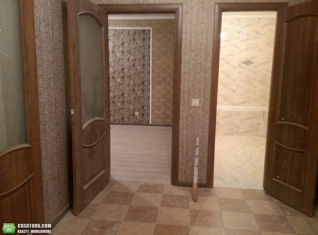 Rent out 2-room apartment. Киев,  Пчелки — photo 7