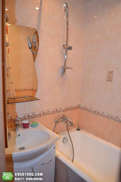 Rent out 2-room apartment. Киев, переулок Бутышев — photo 6