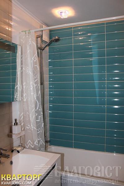 Sell 3-room apartment. Киев,  Подгорная — photo 6
