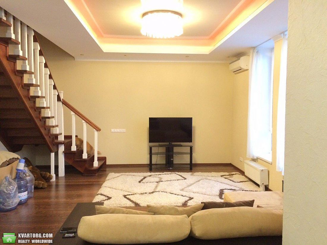 Rent out 4-room apartment. Киев,  Дружбы Народов бул — photo 2