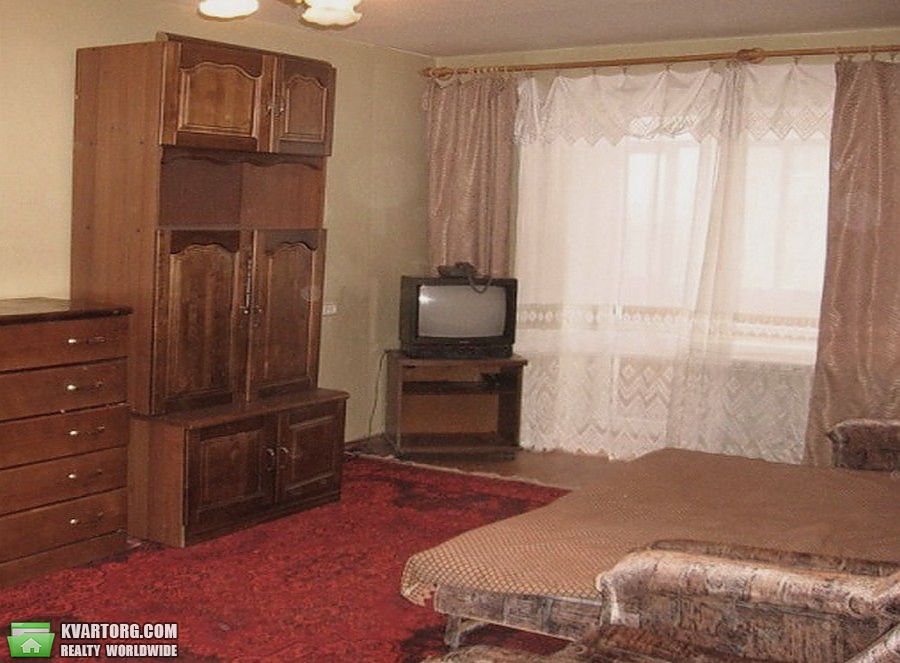 Rent out 3-room apartment. Харьков, Полтавский шлях — photo 1