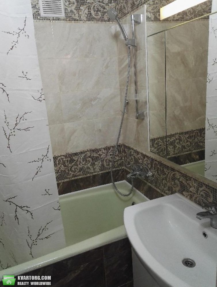 Rent out 2-room apartment. Киев,  Машиностроительная — photo 9